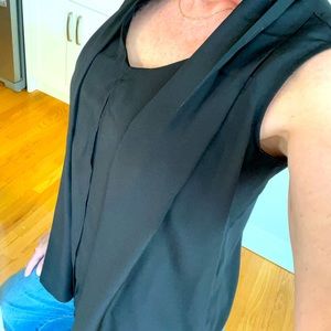 Larry Levine sleeveless top
